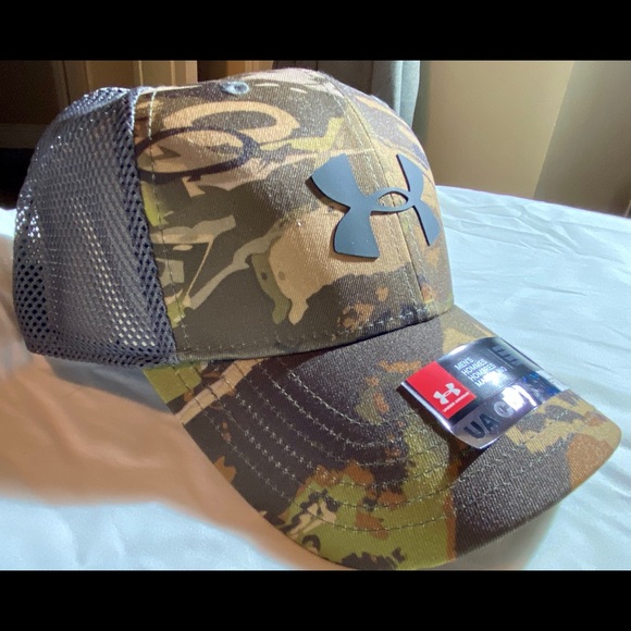 under armour camo mesh hat